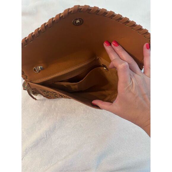 Francesca's Tan Suede Leather Whip Stitch Envelope Crossbody Clutch Bag NWT - Picture 3 of 5